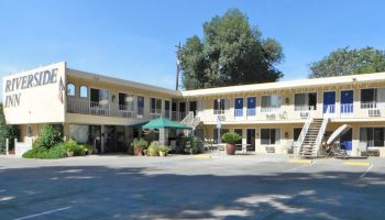 A two-story motel named 